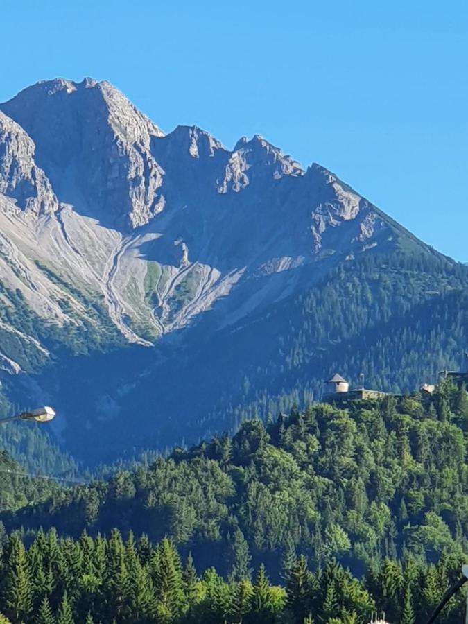 Ferienwohnung Tiroler Auszeit & Whirlpool Höfen Exteriér fotografie