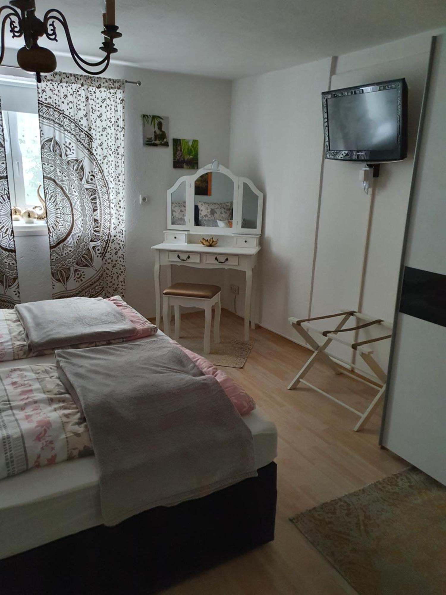 Ferienwohnung Tiroler Auszeit & Whirlpool Höfen Exteriér fotografie